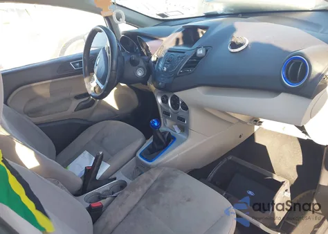 2015 Ford Fiesta Se z USA, uszkodzony, nr VIN 3FADP4EE2FM150230